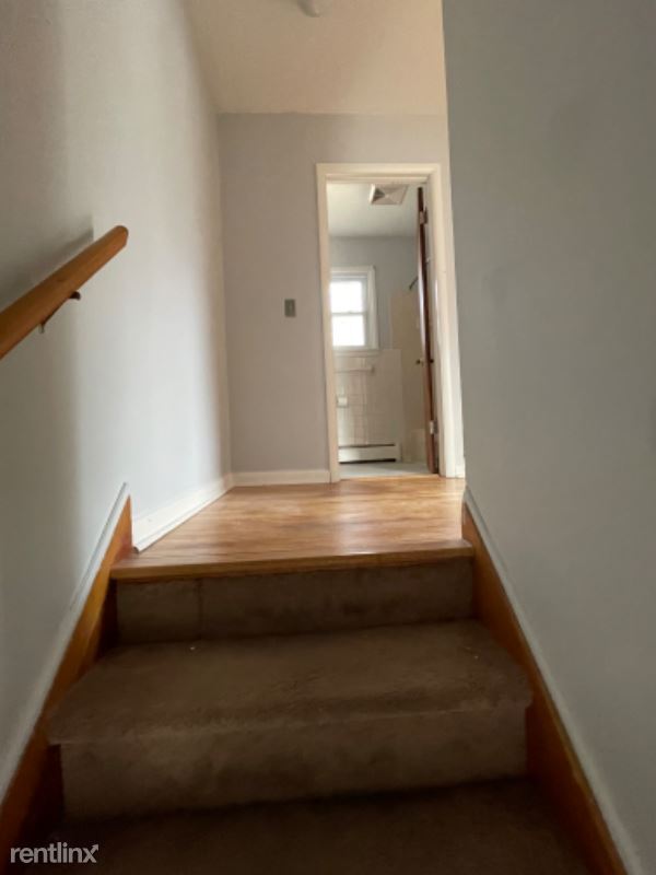 Building Photo - 2 br, 1 bath Townhome - 15 Emerson Dr 15 A...