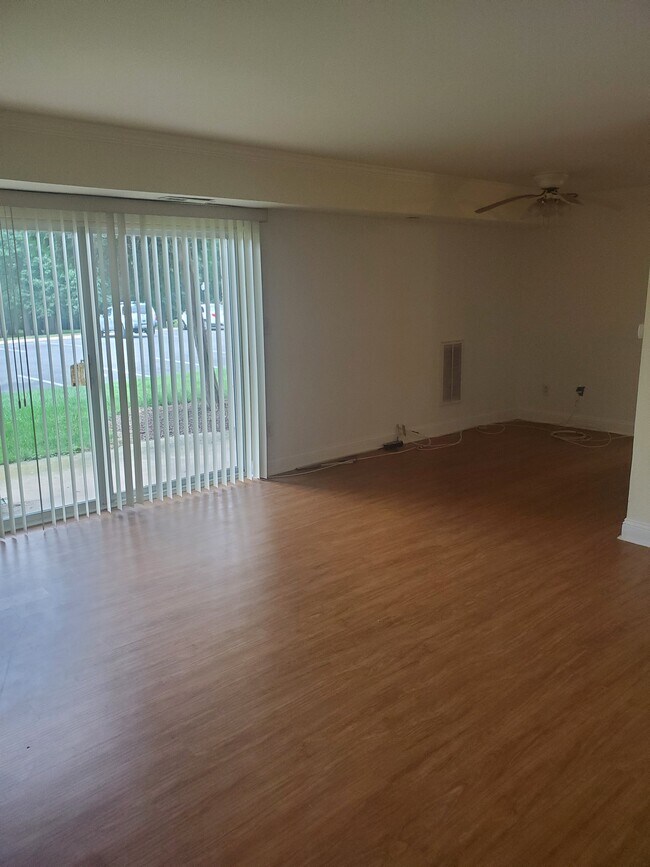 Dining and Living Area -2 - 7517 Riverdale Rd
