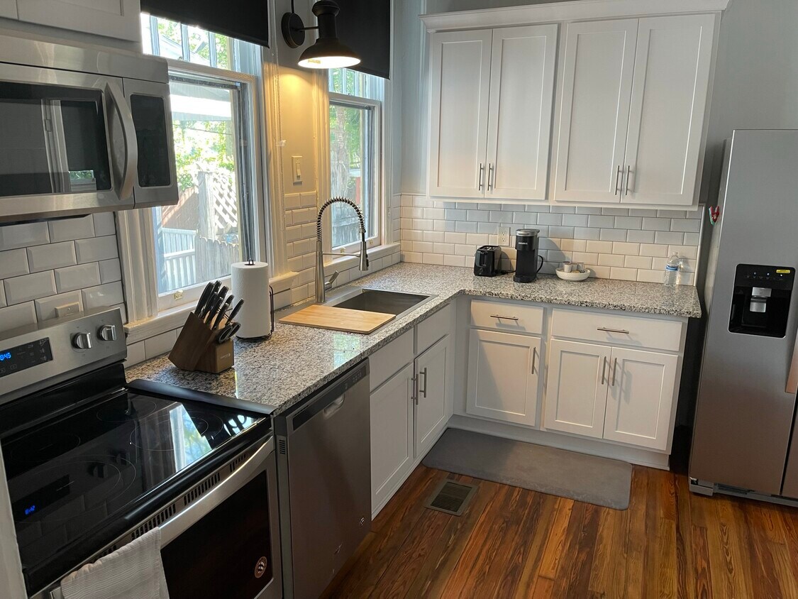 Foto principal - 1623 N Laura St