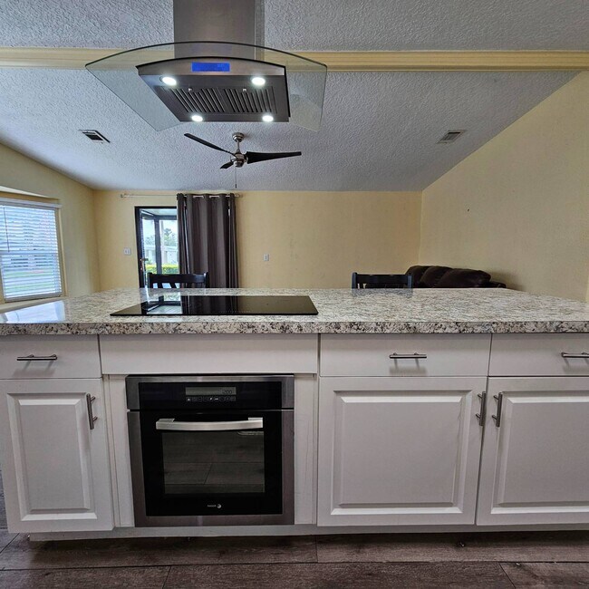 Foto del edificio - 590 Country Meadows Blvd