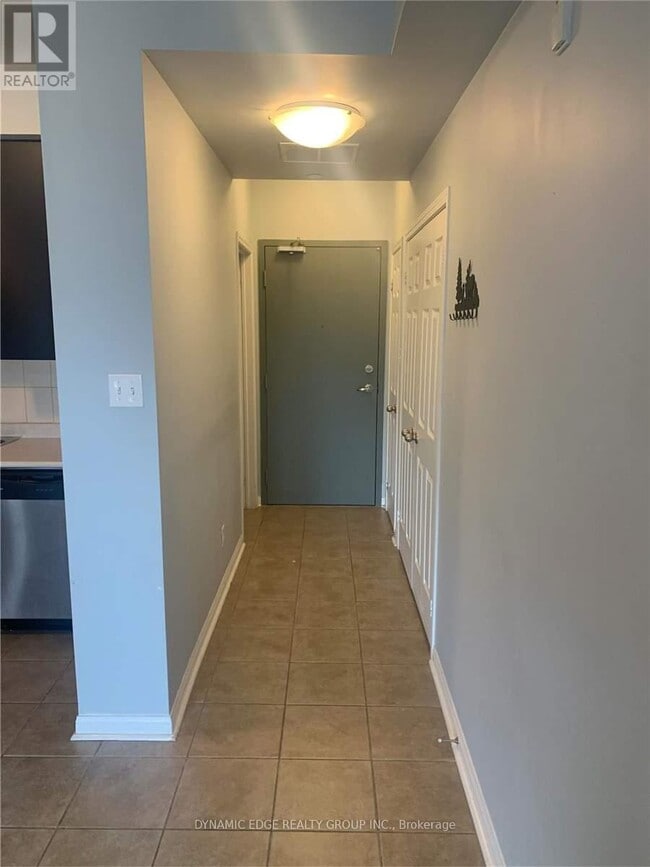 Building Photo - 5705 Long Valley Rd