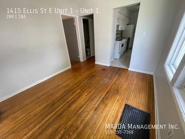 Photo du bâtiment - SPACIOUS 2BED/1BATH MAIN FLOOR UNIT IN WALKERVILLE! + HYDRO & GAS!