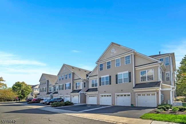 Foto del edificio - 16 Patriots Path