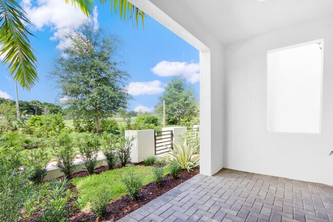 Foto del edificio - 12542 Gross Pointe Dr