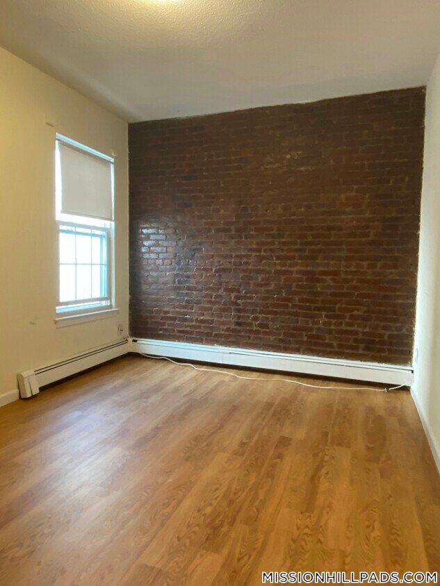 Foto del edificio - 46 S Huntington Ave