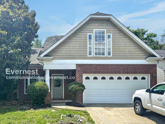 Foto del edificio - 5005 Cobblestone Creek Dr