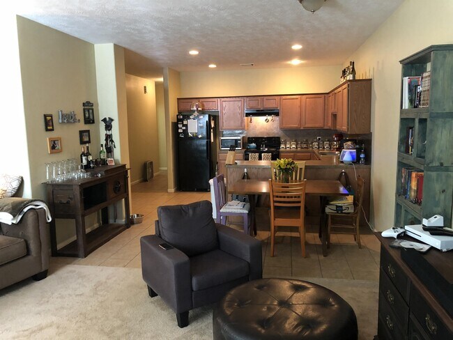 Foto del edificio - 21387 W Wallis Dr