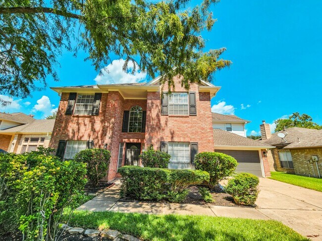 Foto del edificio - 235 Cedar Elm Ln