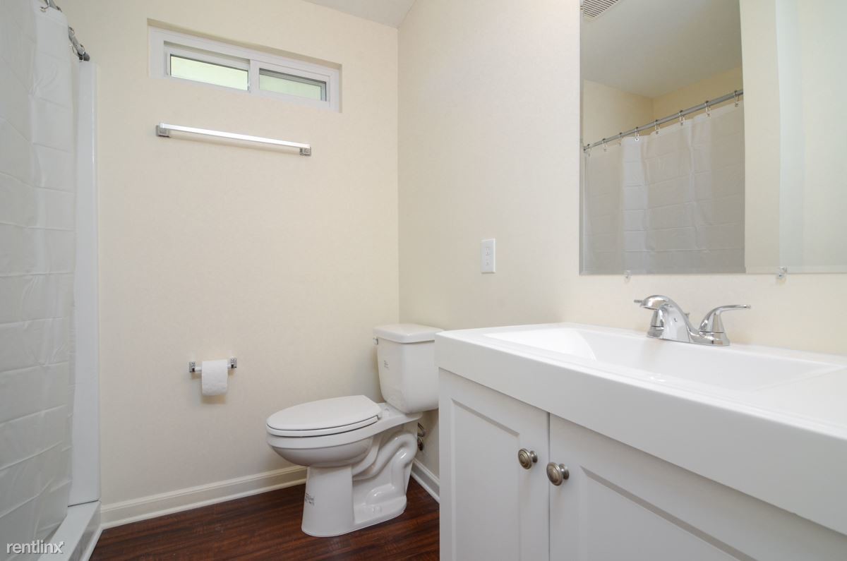 Primary Photo - 1026 Wade Ave