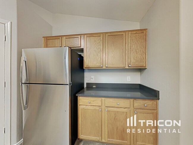 Foto del edificio - 4314 S Emery St