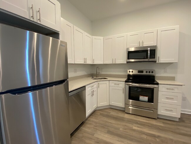 Building Photo - 2020 N 22nd St