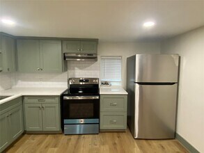 Building Photo - 2305 55th St