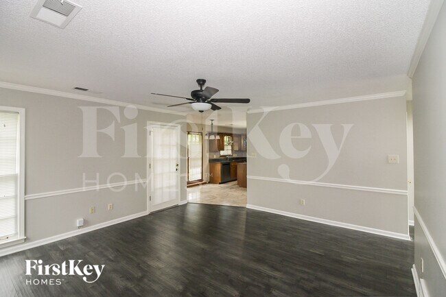 Foto del edificio - 768 Pecan Grove Cove