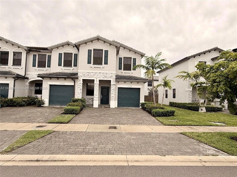 Primary Photo - 13378 SW 286th St