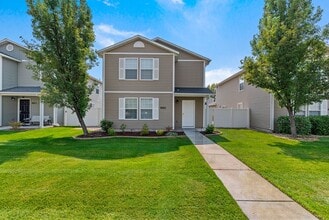 Building Photo - 9483 W Weir Hollis Dr