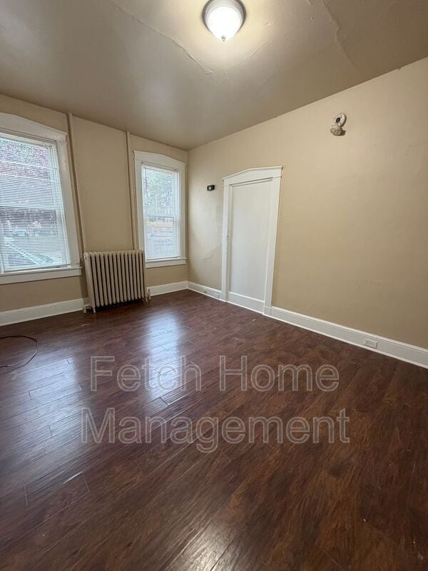 Building Photo - 34 Conestoga St