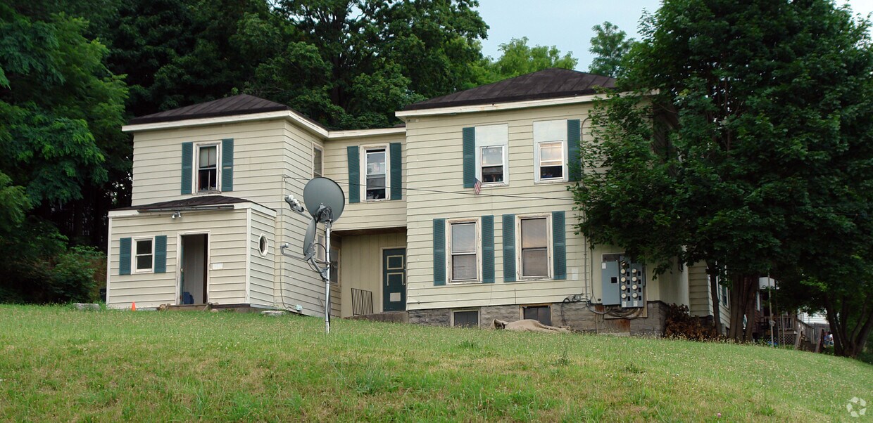Foto principal - 1615 W Genesee St