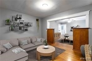 Foto del edificio - 1431 Hertel Ave