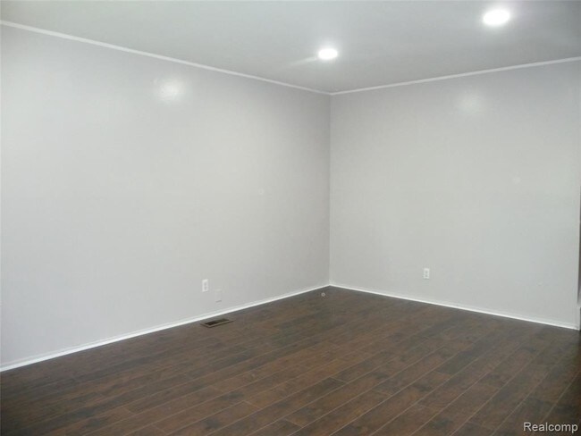 Building Photo - 4773 N Tuxedo Dr