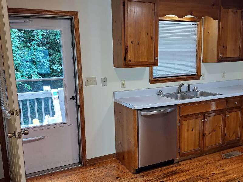 Foto principal - 908 Calhoun St