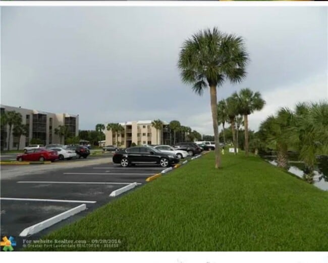 Foto del edificio - 3730 NW 88th Ave