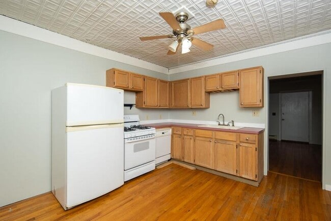 Building Photo - 2307 15th St
