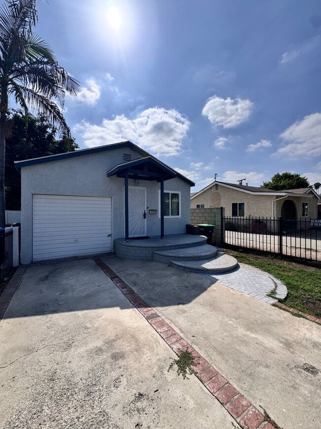 Building Photo - 14942 Cerritos Ave