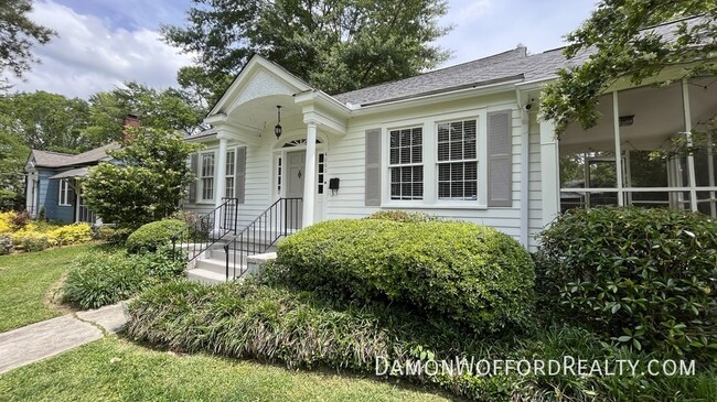 Foto del edificio - 4060 Pine Hill Dr