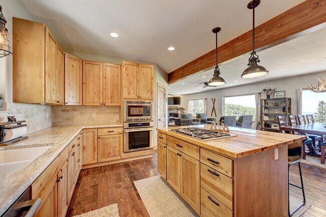 Photo - 1224 Lodgepole Dr House