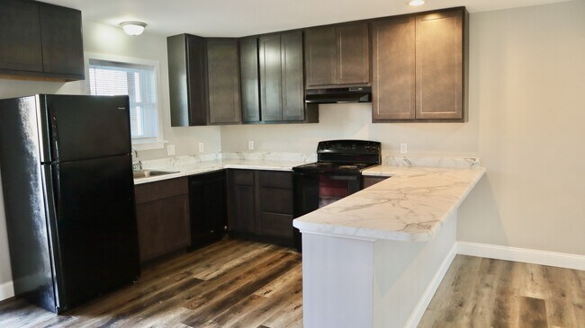 Foto del edificio - 1119 Columbus Cir