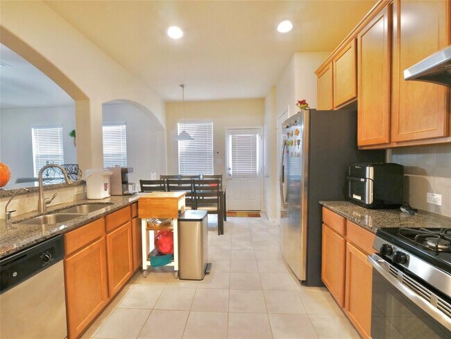 Foto del edificio - 7110 Granite Terrace Ln