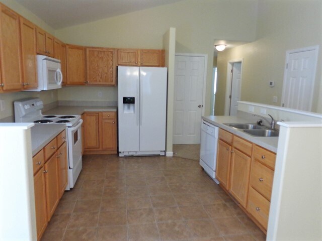 Foto del edificio - 2500 Park View Dr