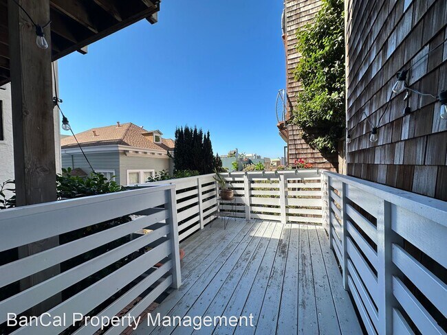 Building Photo - 1 br, 1 bath House - 4 Culebra Ter