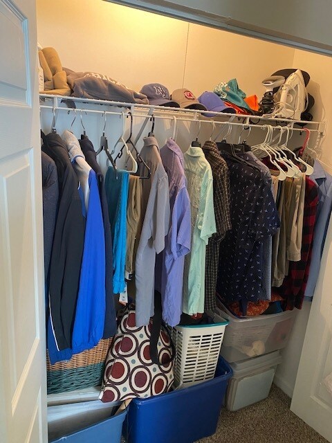 More closets - 1223 E Prairie Brook Dr