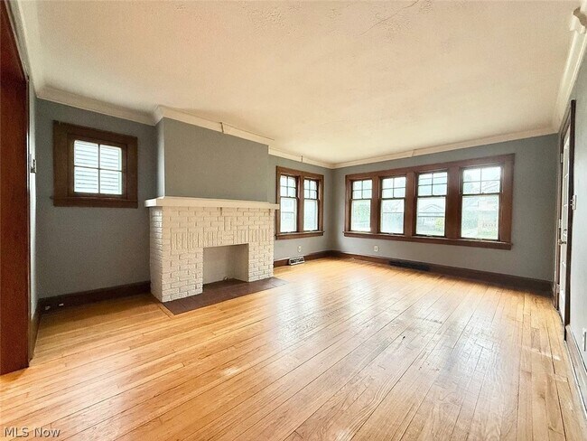 Foto del edificio - 2171 Lincoln Ave