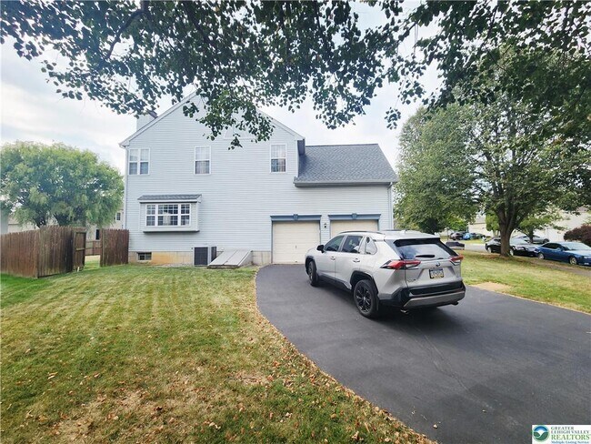 Building Photo - 236 Lenape Trail