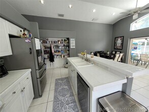 Building Photo - 6416 Barton Creek Cir