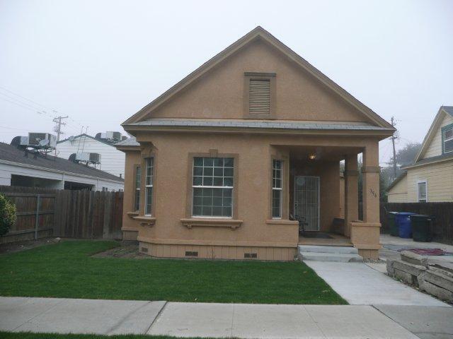 Foto principal - 356 B St