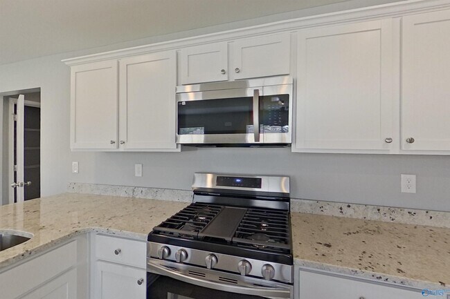 Foto del edificio - 101 Denise Dr