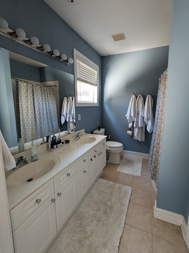 Foto del edificio - 3423 Steven Lorimer Ln