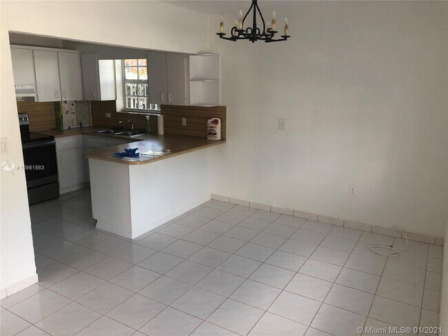 Foto del edificio - 3630 SW 26th St