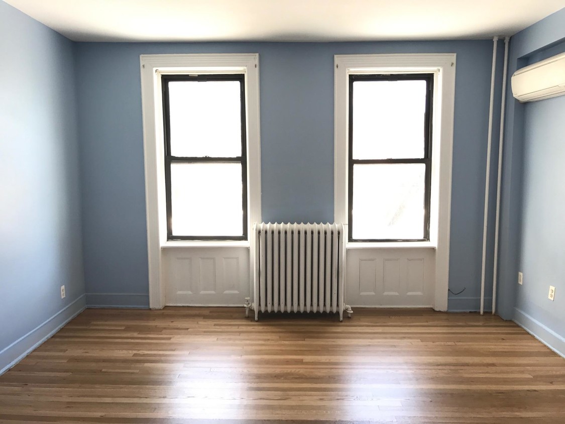 Primary Photo - 21-72 43rd Street