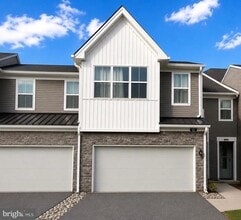 Building Photo - 51 Sassafras Ln