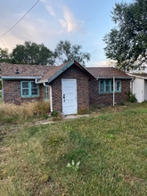 Building Photo - 511 W 17th St