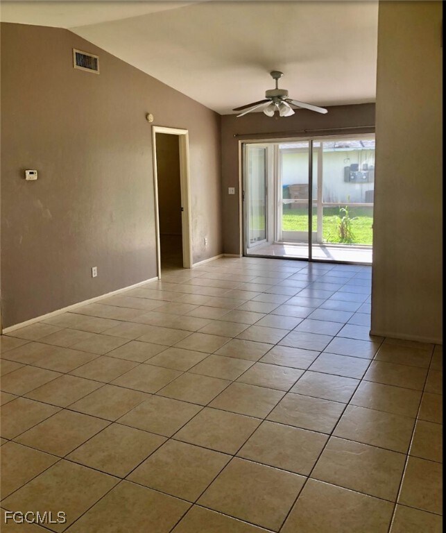 Foto del edificio - 3306 SW 7th Pl