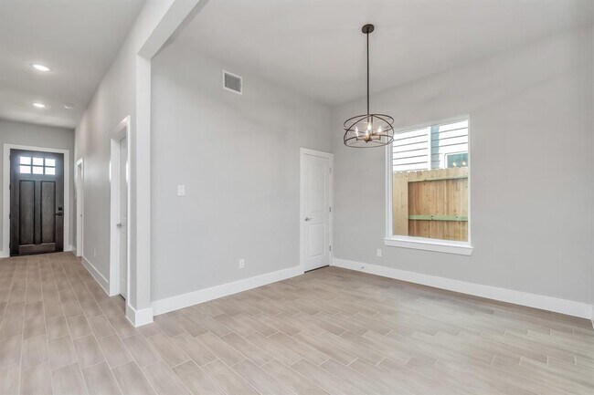 Building Photo - 3542 Talia Wood Ct