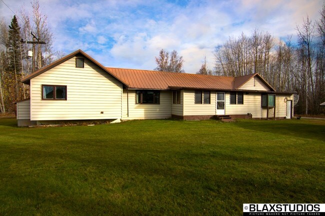 Building Photo - 800 McAfee Dr