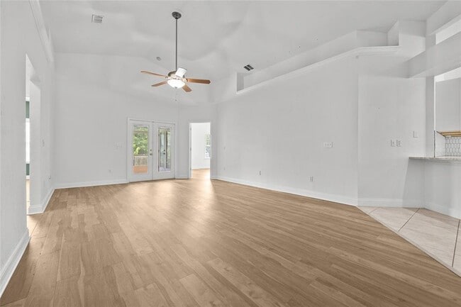 Foto del edificio - 7485 NW 121st Ave
