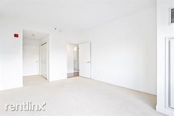 Building Photo - 2 br, 2 bath  - 17 Otis St