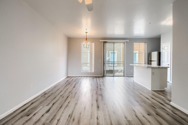 Foto del edificio - 3 Bedroom condo in Phoenix